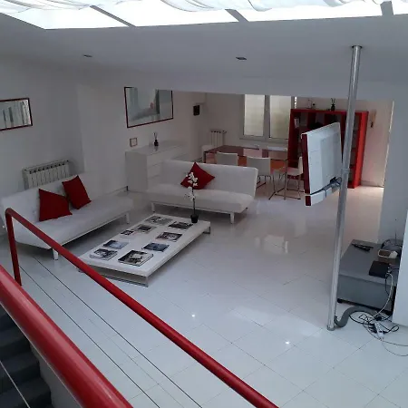 Vatican International New Loft
